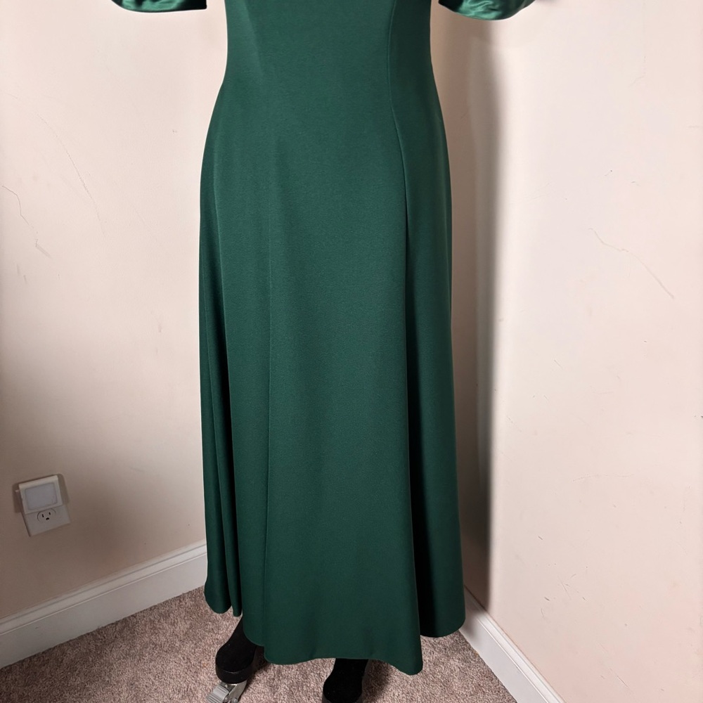 Green vintage 90s off the shoulder dress - Picture 3 of 8